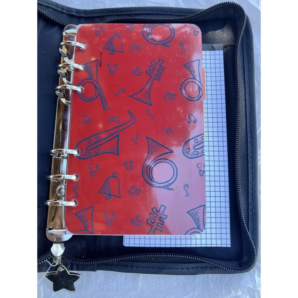 1997Disney Store Winnie The Pooh embroidered ￼laid Zip Planer Organizer Vintage